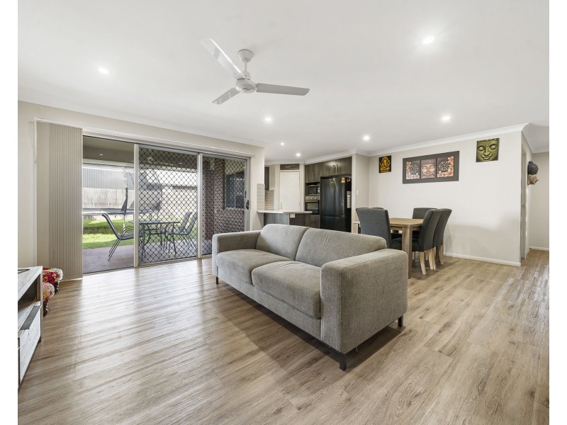 6 Carnamah Street, Cambooya QLD 4358