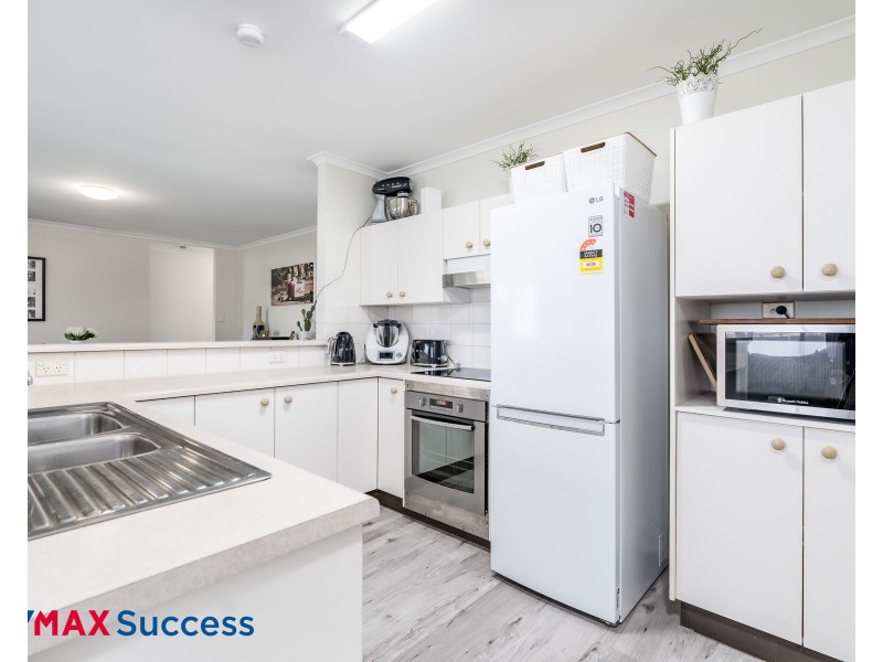 15 Blueberry Ash Court, Glenvale QLD 4350