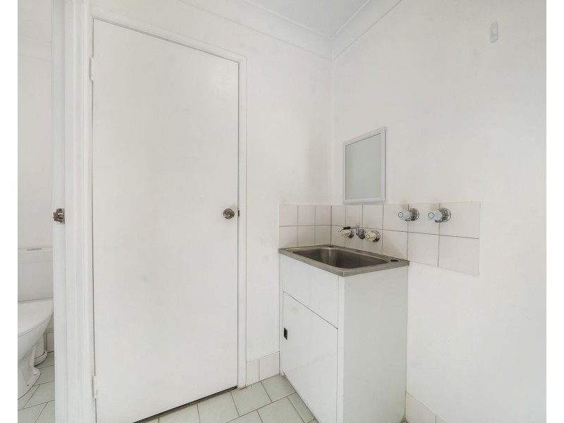 8/233 Hume Street, South Toowoomba QLD 4350