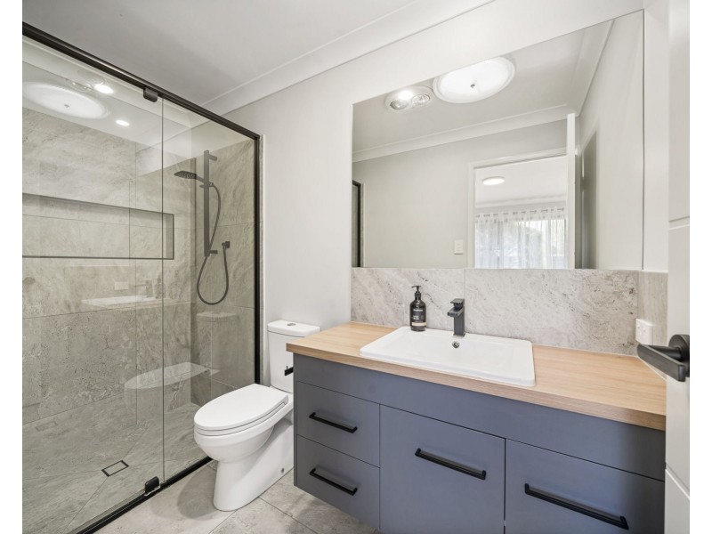 2/27 McGregor Street, Wilsonton QLD 4350
