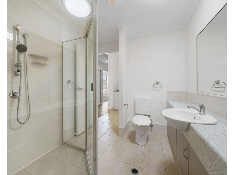 14/303 Spring Street, Kearneys Spring QLD 4350