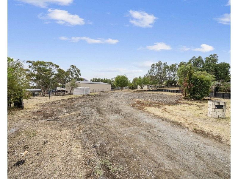 9 Willow View Court, Kingsthorpe QLD 4400