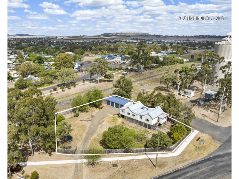 1 Railway Street, Cambooya QLD 4358