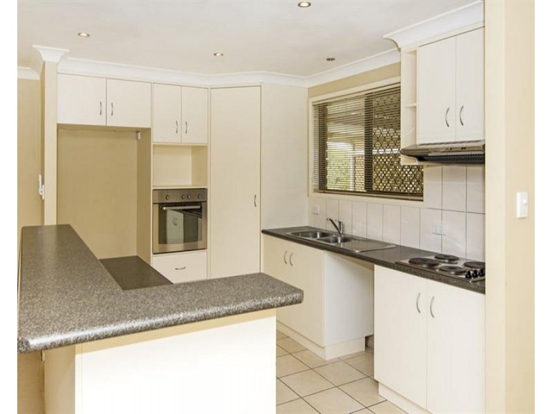 7 Winstanley Court, Newtown QLD 4350