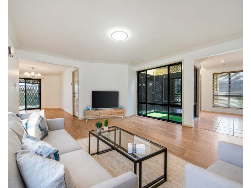 16 Bridget Court, Middle Ridge QLD 4350