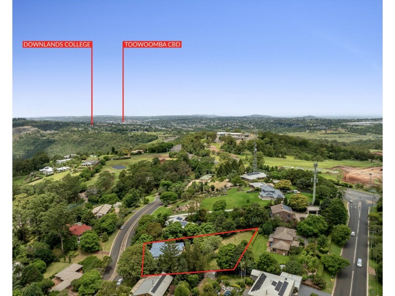 26 Hilltop Crescent, Blue Mountain Heights QLD 4350