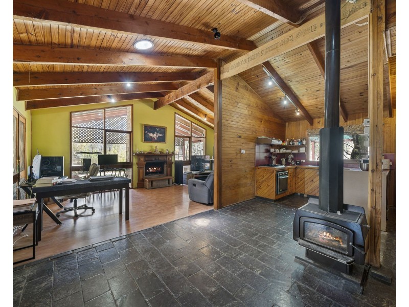 43 Goodsirs Road, Murphys Creek QLD 4352