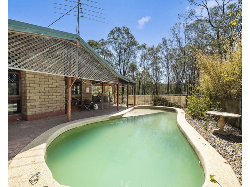 43 Goodsirs Road, Murphys Creek QLD 4352
