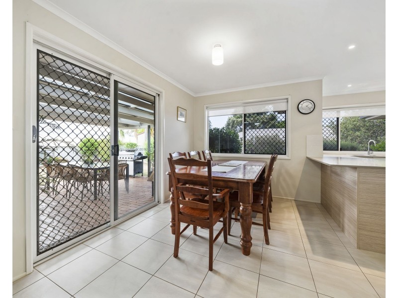 17 Danica Court, Kearneys Spring QLD 4350