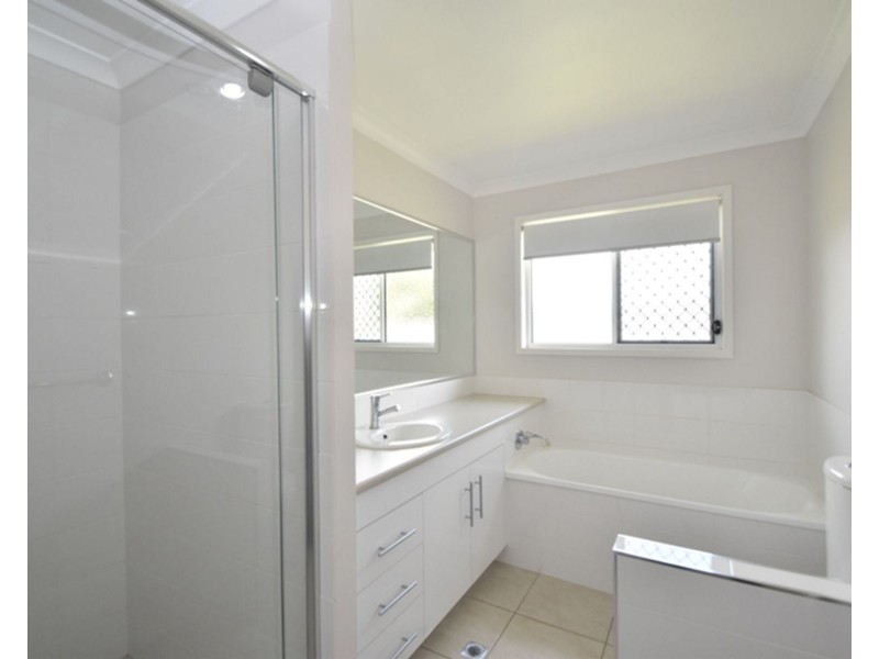 2/21a Haig Street, South Toowoomba QLD 4350