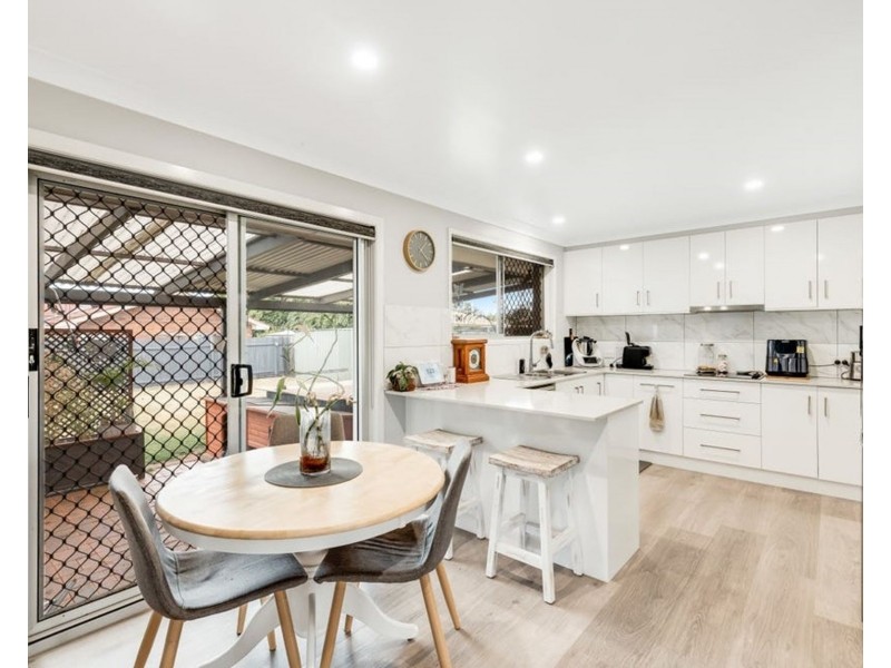 6 Erica Court, Wilsonton Heights QLD 4350