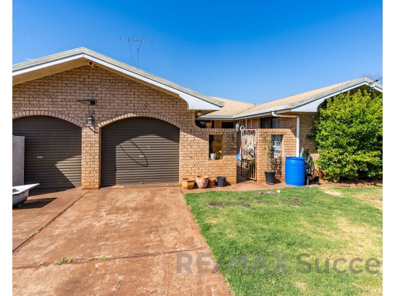 12 Rye Street, Wilsonton QLD 4350