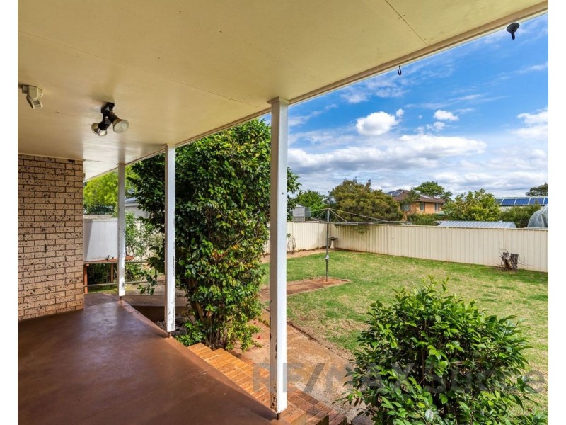 12 Rye Street, Wilsonton QLD 4350
