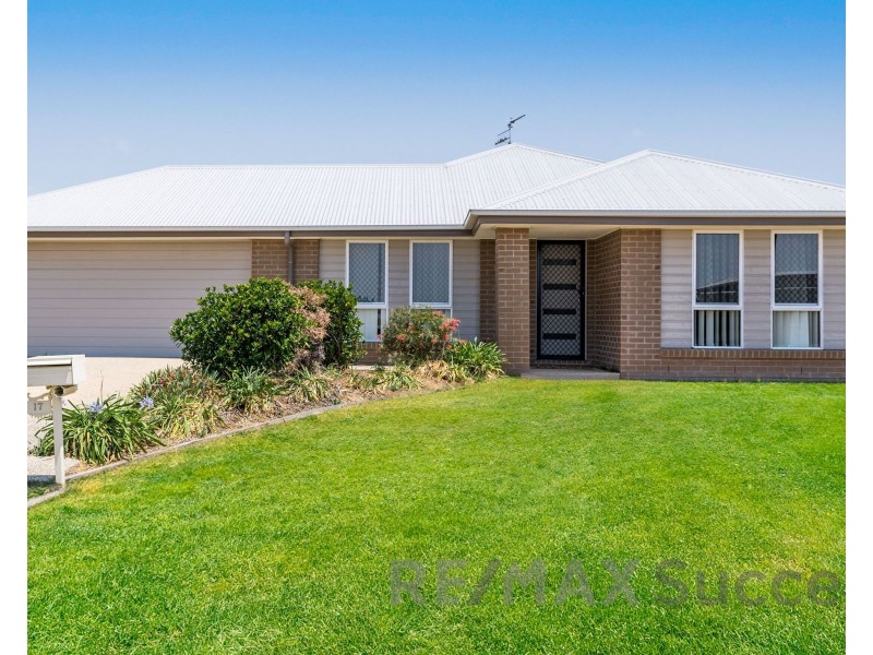 17 Breanna Street, Cotswold Hills QLD 4350