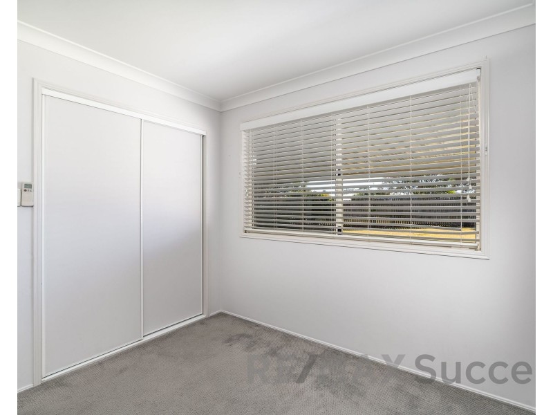 4 Zinnia Court, Middle Ridge QLD 4350
