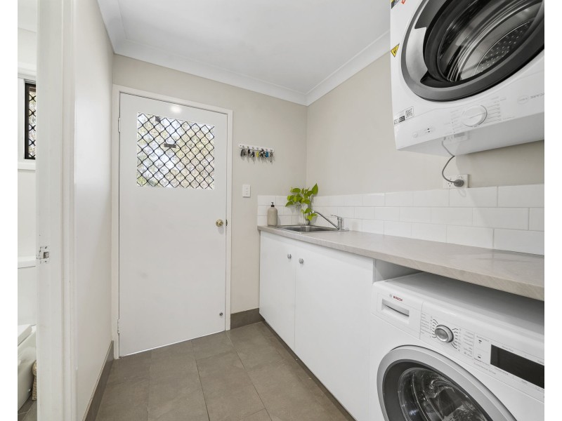 31 Dugandan Road, Upper Lockyer QLD 4352