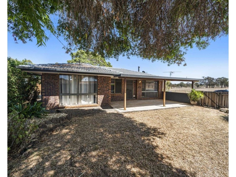 1 Daher Street, Goombungee QLD 4354
