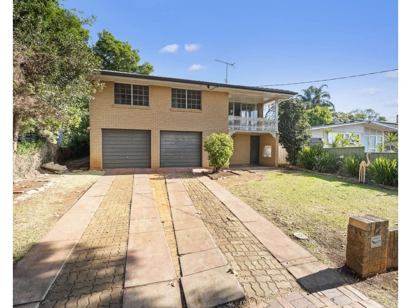 54 Dunne Street, Harristown QLD 4350
