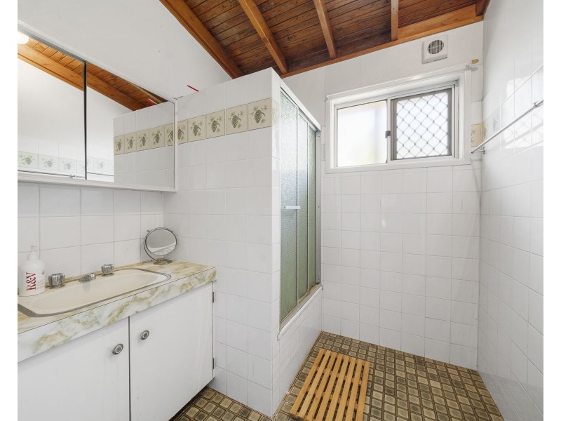 1 & 2/212 Ruthven Street, North Toowoomba QLD 4350