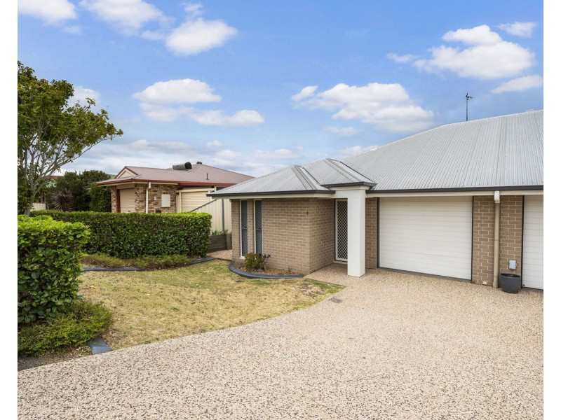 1 & 2/20 Duncan Street, Wilsonton Heights QLD 4350