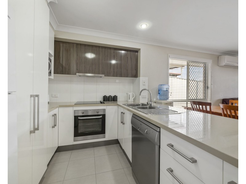 1 & 2/20 Duncan Street, Wilsonton Heights QLD 4350