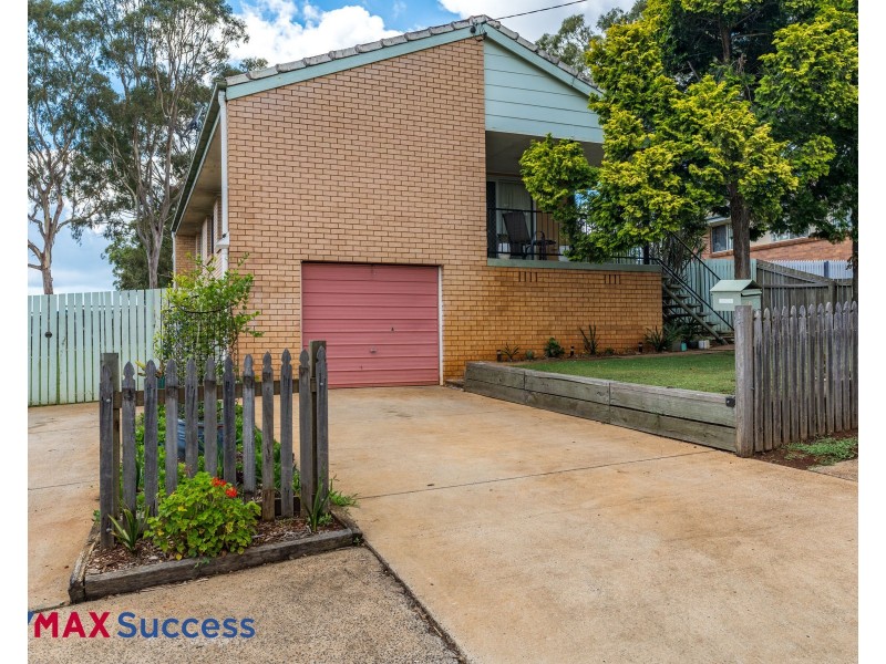 18 Festival Street, Rockville QLD 4350