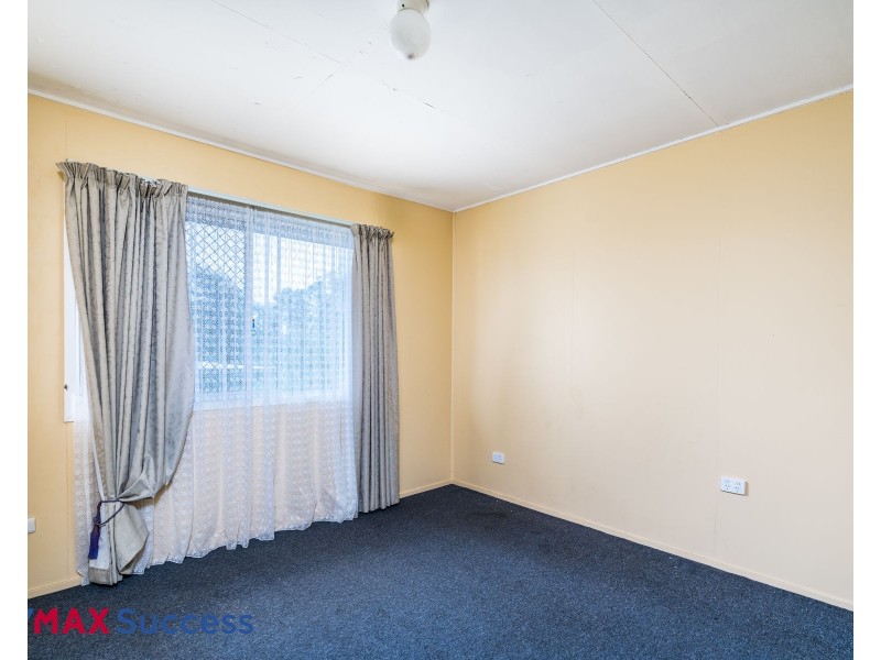 18 Festival Street, Rockville QLD 4350