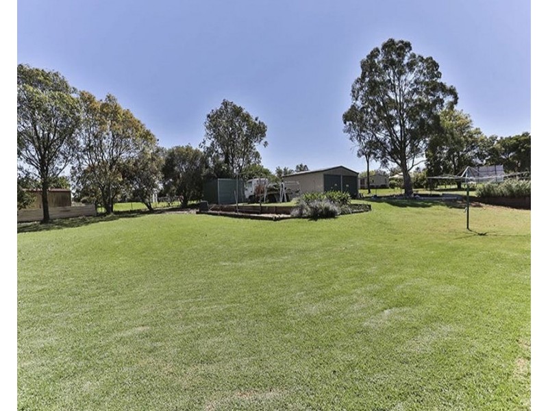 11 Callie Court, Highfields QLD 4352