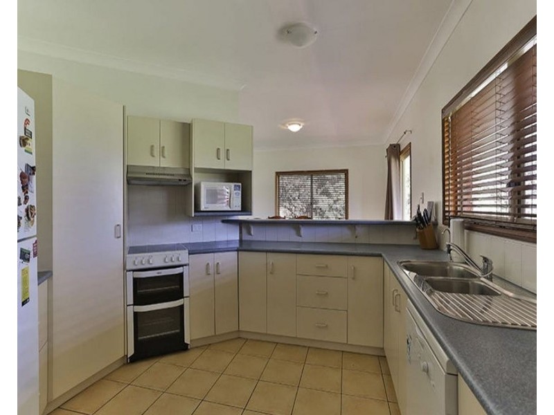 11 Callie Court, Highfields QLD 4352