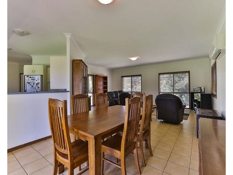 11 Callie Court, Highfields QLD 4352