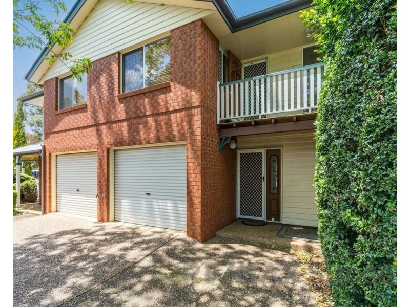 2/8 Bruce Street, East Toowoomba QLD 4350