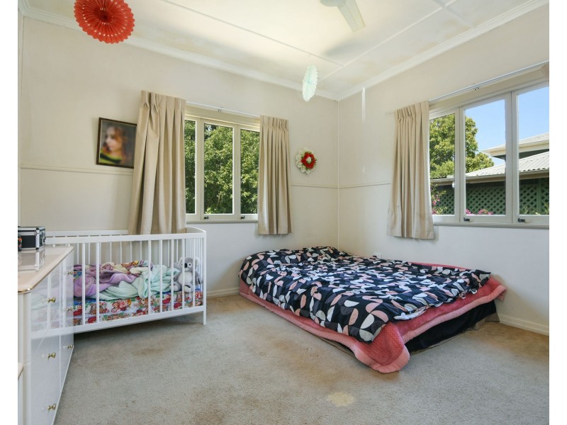 15 Somme Street, North Toowoomba QLD 4350