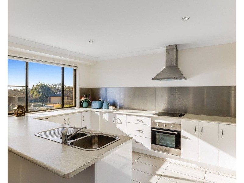 1 & 2/6 Myora Close, Darling Heights QLD 4350