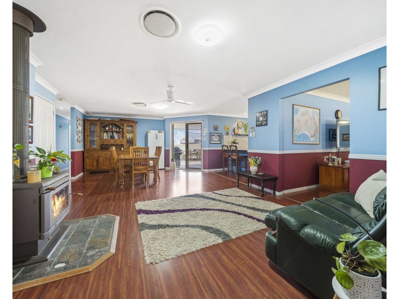 6 Jacob Court, Westbrook QLD 4350