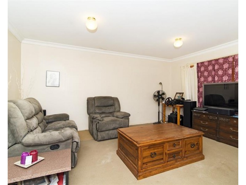 1/1A Fanny Street, Newtown QLD 4350