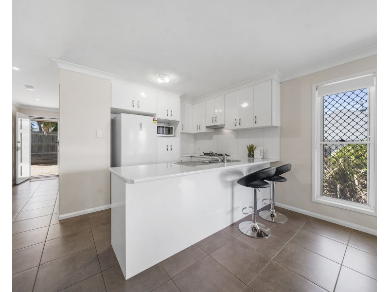 1/3 Amity Court, Harristown QLD 4350