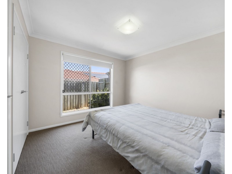 1/3 Amity Court, Harristown QLD 4350