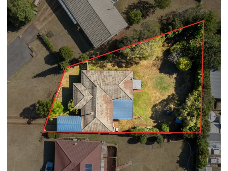 25 Batterbee Street, Rangeville QLD 4350
