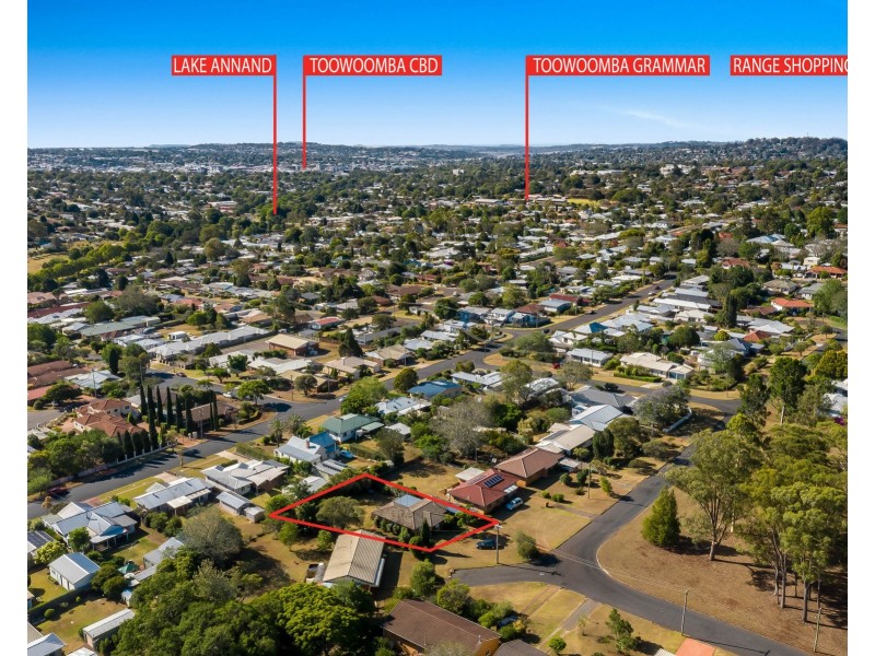 25 Batterbee Street, Rangeville QLD 4350