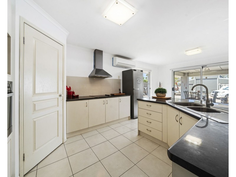 62 Belclaire Drive, Westbrook QLD 4350