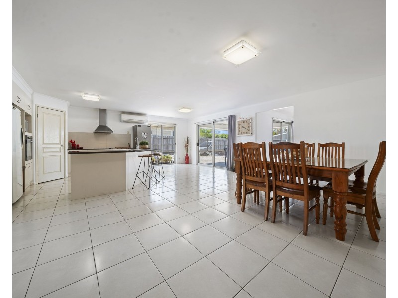62 Belclaire Drive, Westbrook QLD 4350