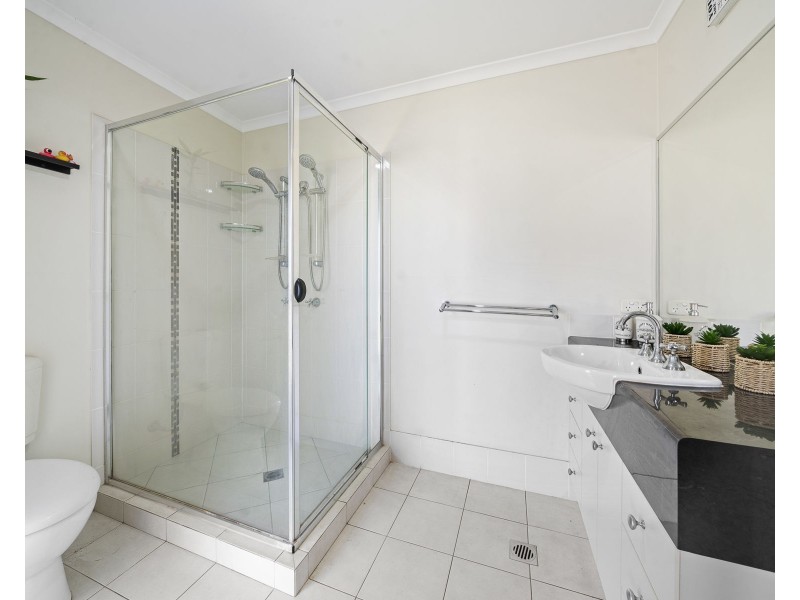 62 Belclaire Drive, Westbrook QLD 4350