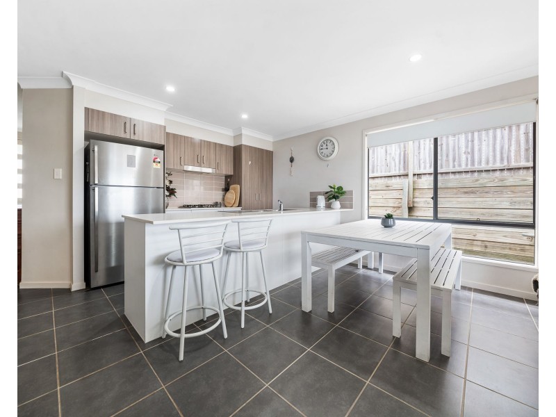 1/90 Sanctuary Drive, Cranley QLD 4350