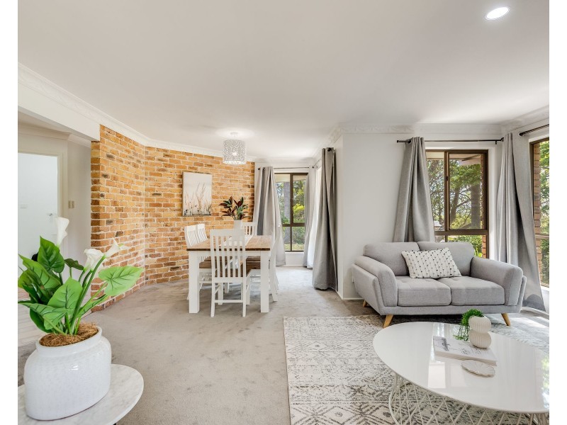 2 Danica Court, Kearneys Spring QLD 4350