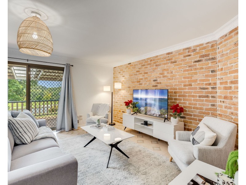 2 Danica Court, Kearneys Spring QLD 4350