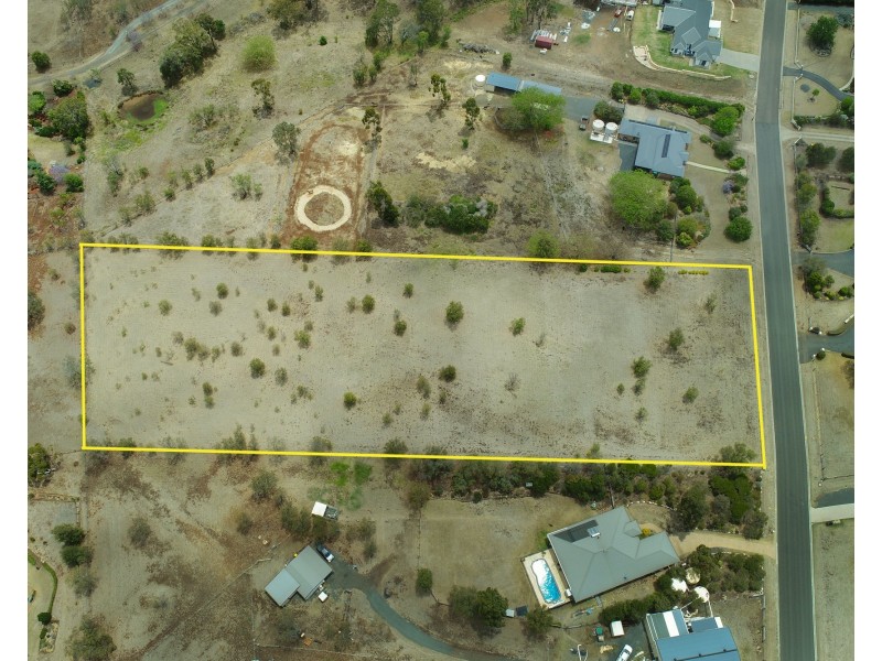 6 Graham Drive, Vale View QLD 4352