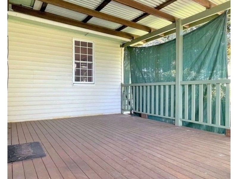 70 Crown Street, Rangeville QLD 4350