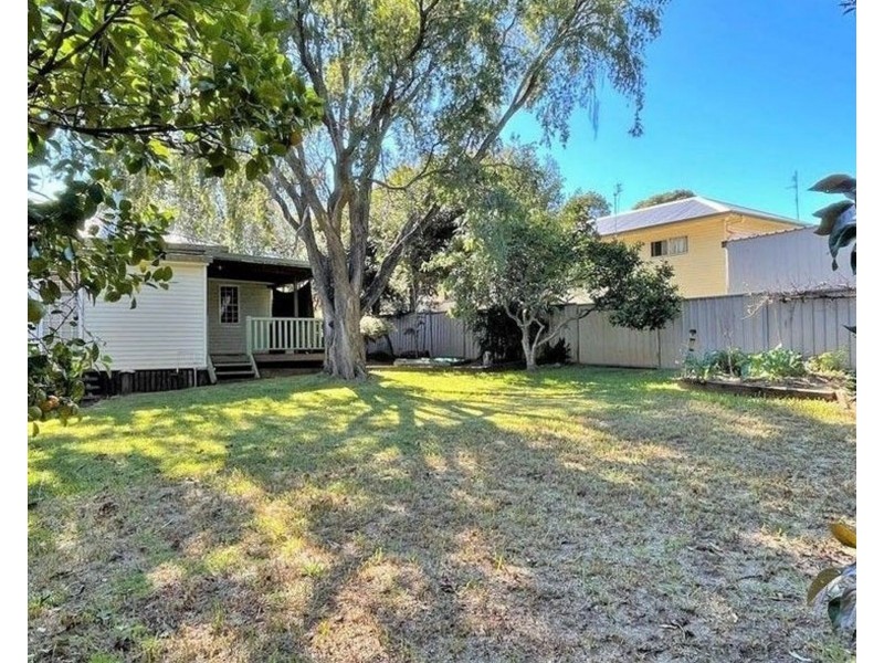 70 Crown Street, Rangeville QLD 4350