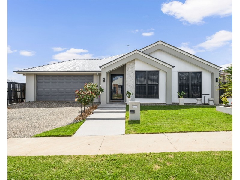 13 Ryder Avenue, Highfields QLD 4352