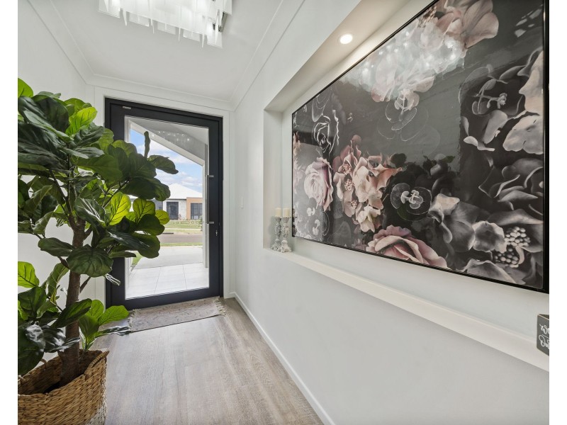 13 Ryder Avenue, Highfields QLD 4352